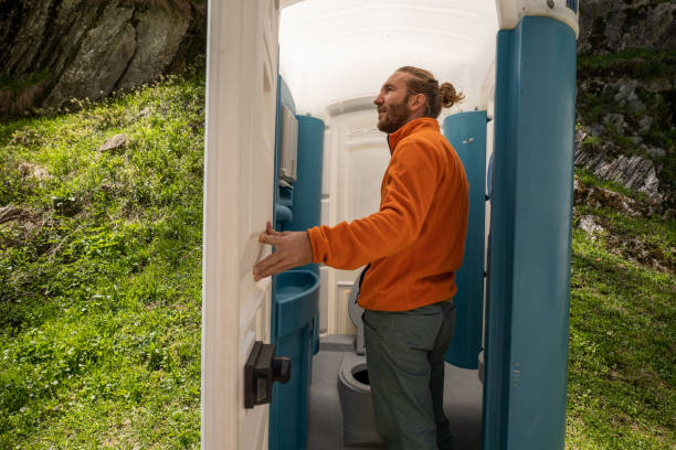 Best Portable restroom trailer rental  in Oatfield, OR