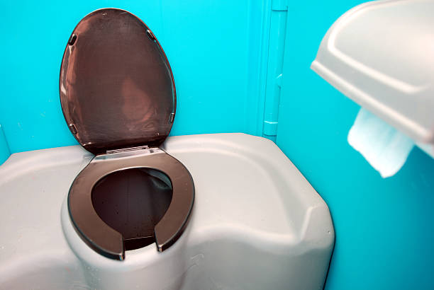 Best Portable toilet rental cost  in Oatfield, OR